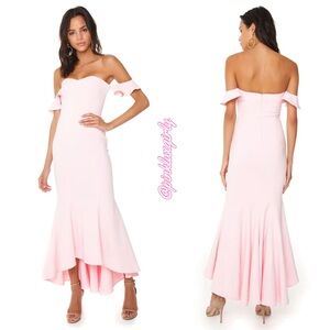 $398 LIKELY Sunset Gown in Blush Pink 💕 Size 6